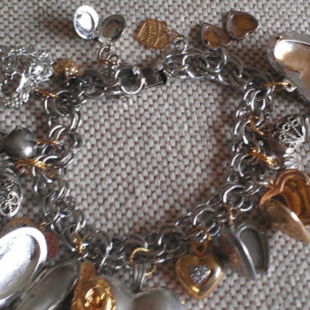 ღ♥Vintage 14 kt diamonds 925 puffy heart bracelet - Picture 2 of 4